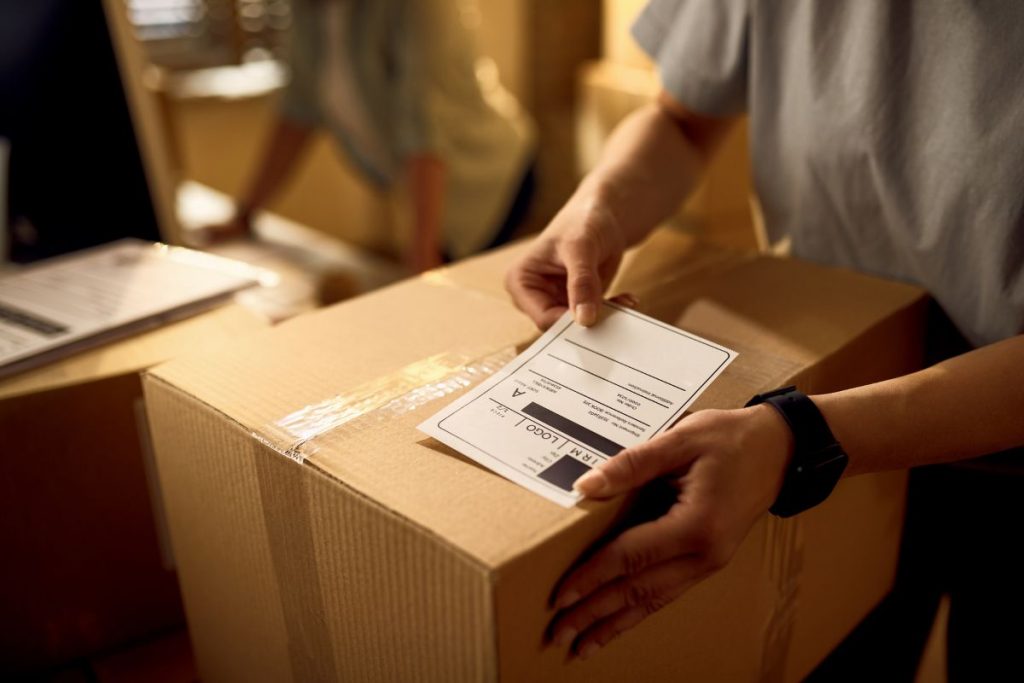 Taxação das “blusinhas”: Projeto do Mover é aprovado pela Câmara