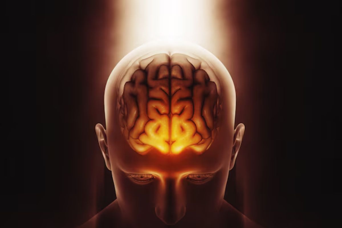 Paciente tem redução de 80% nas convulsões após implante cerebral