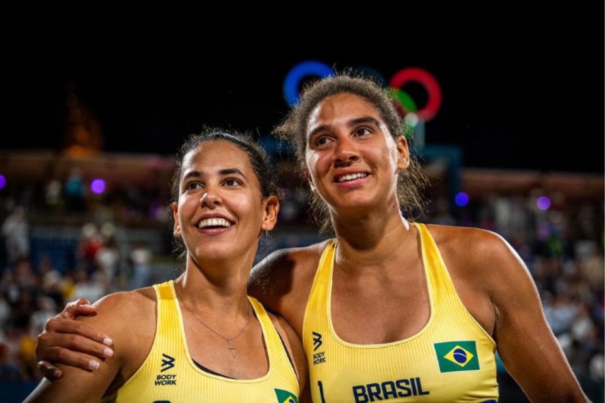 Ana Patrícia e Duda vencem jogo e vão à final do vôlei de praia