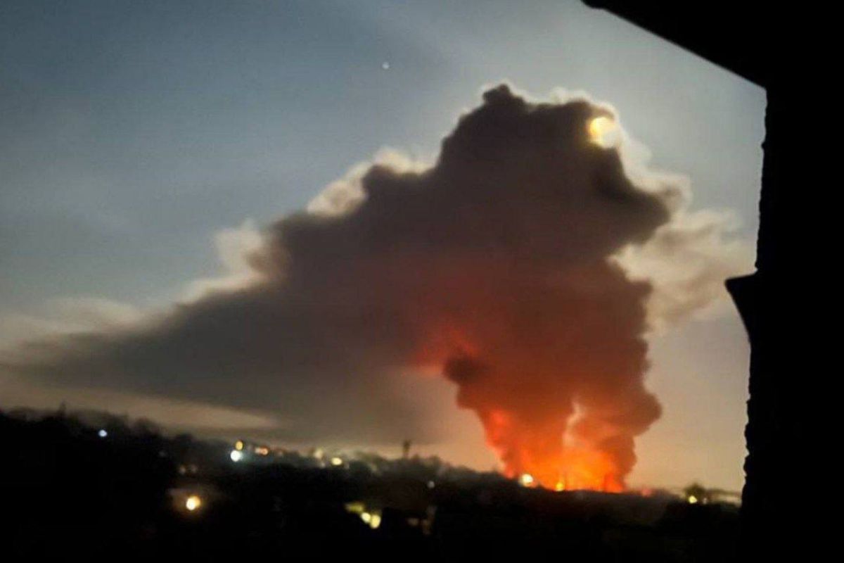Mísseis russos atingem Kiev e causam destruição na madrugada