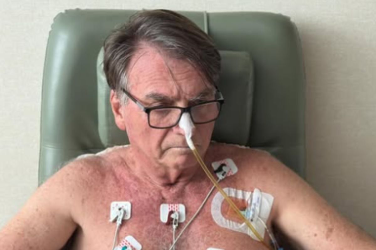 Aos poucos, Bolsonaro tenta retomar movimentos após nova cirurgia abdominal