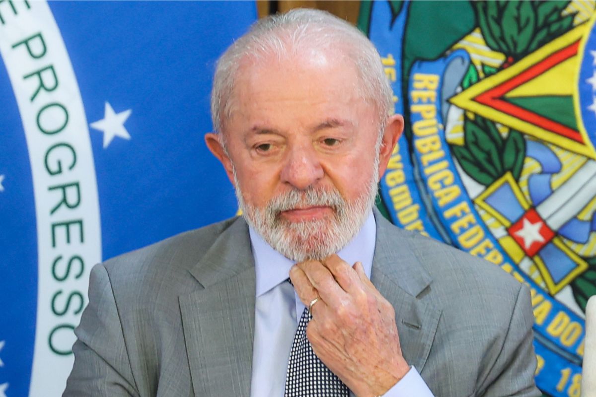 Lula veta projeto que ampliava número de deputados federais para 531
